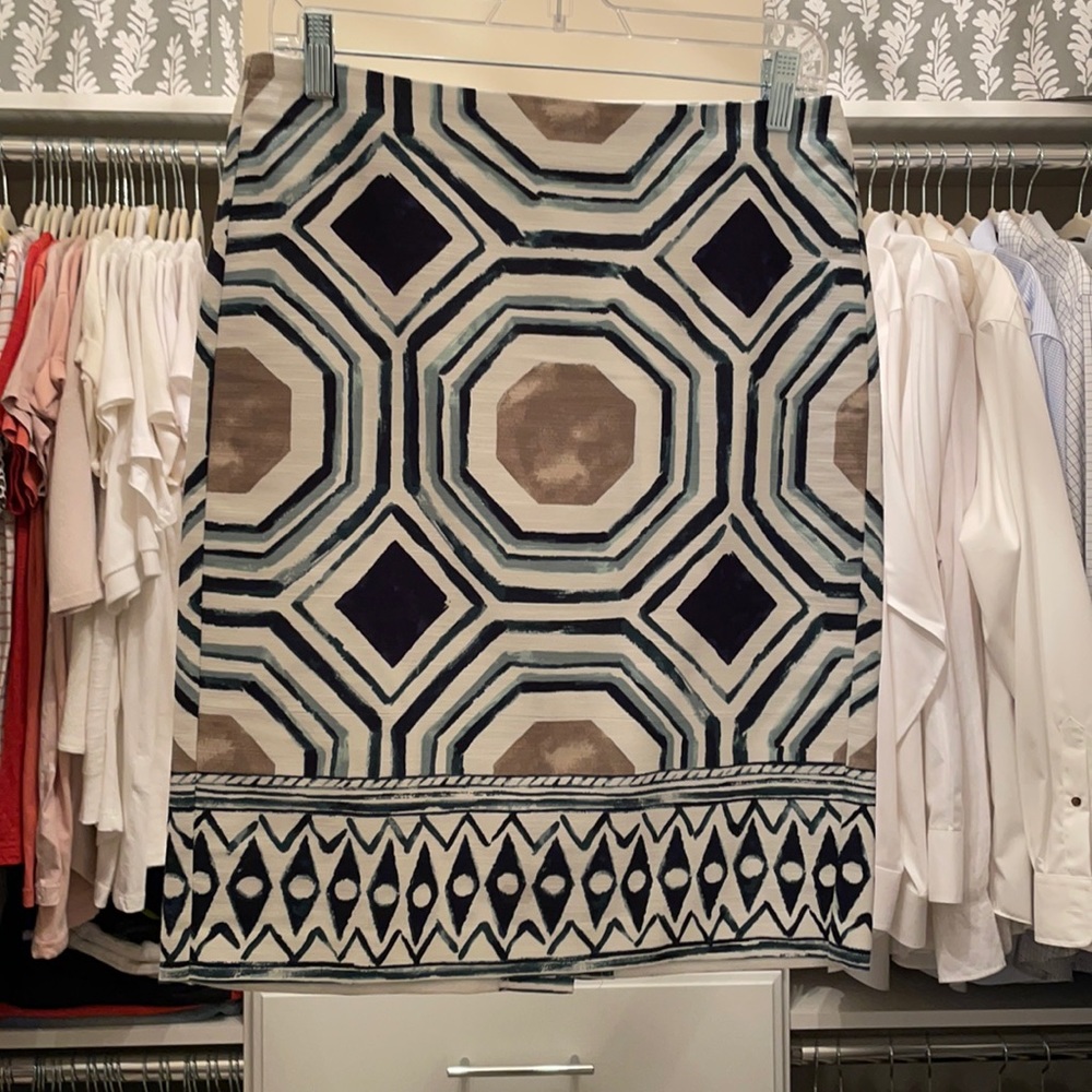 Loft Pencil skirt